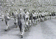 FA Cup Final 1960: Wolves Coming Out