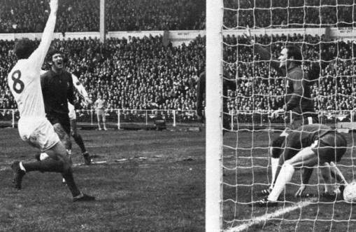 FA Cup Final 1970: McCreadie lets Charlton's Header for Leeds' first goal
